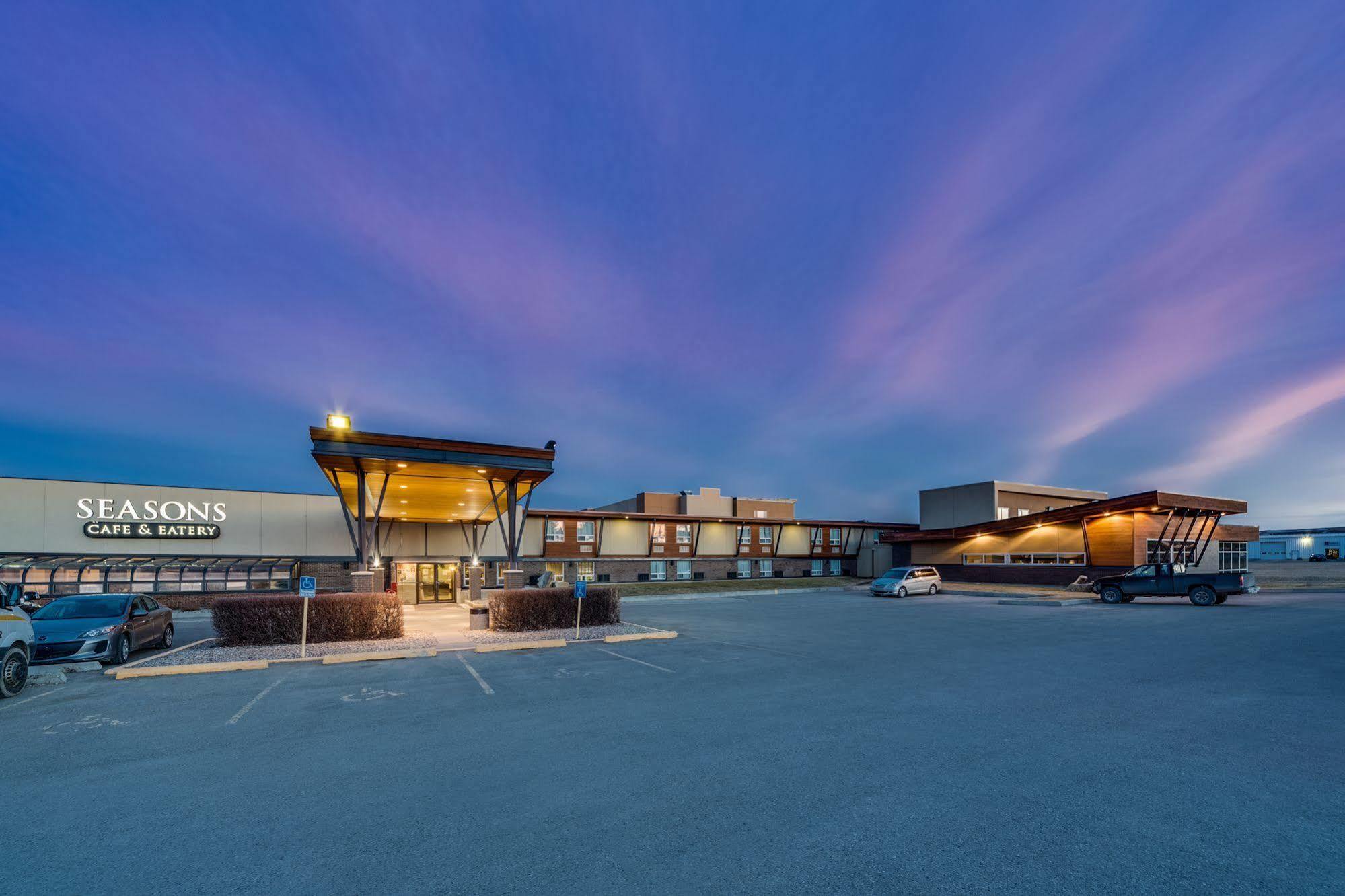 Heritage & Convention Centre - Hotel Pincher Creek