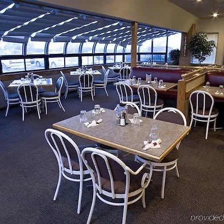 Heritage Inn Hotel & Convention Centre - Pincher Creek 
