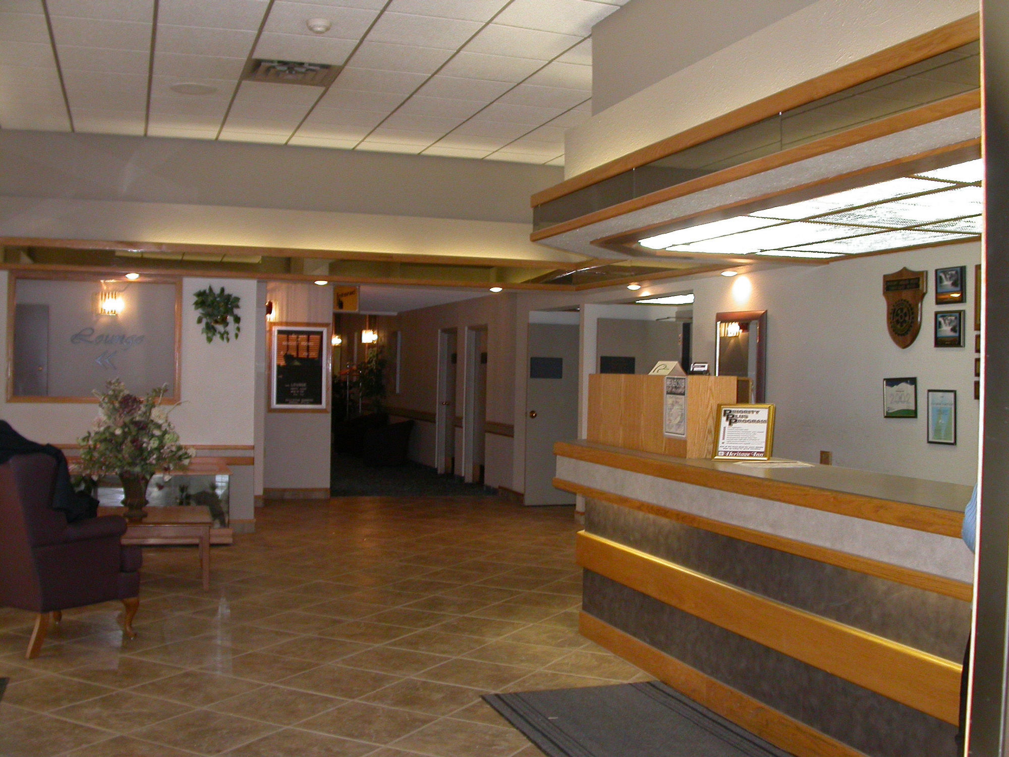 Hotel Heritage & Convention Centre -